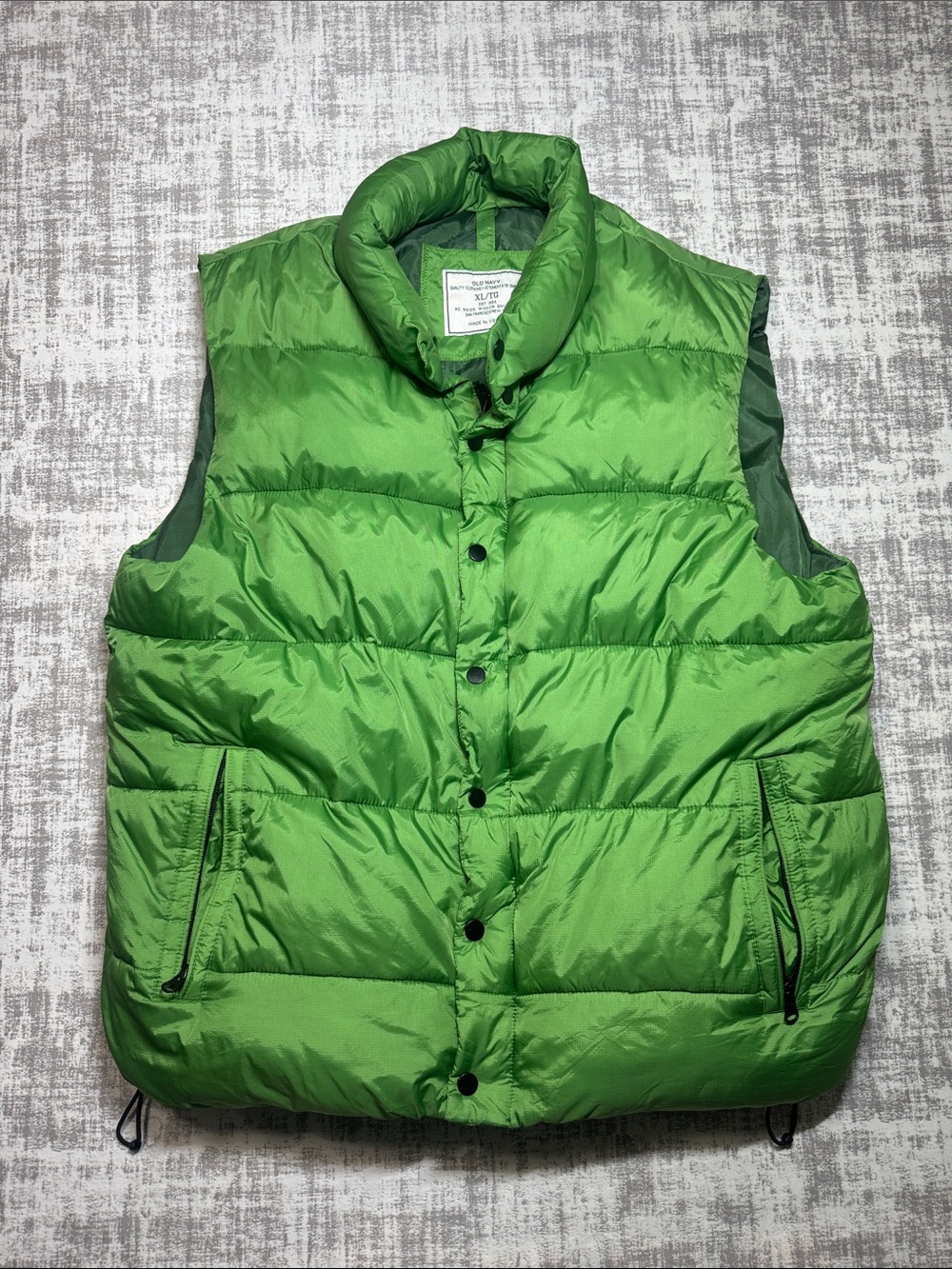 Y2K Old Navy bright green puffer vest SIZE XL mens 28X24PTP